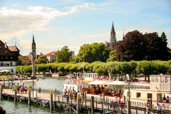 A Konstanz port, a Constance-tó — Stock Fotó