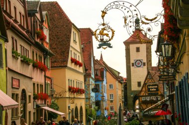 Rotheburg ob der Tauber, 08/07/2016 üzerinde-ortaçağ şehir Rothenburg ob der Tauber, yolda romantik, Bavyera, Almanya