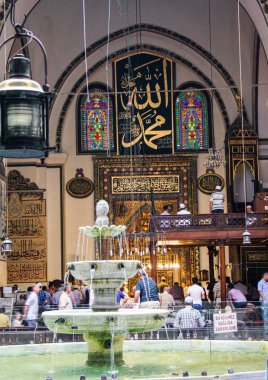  Bursa Ulu Camii
