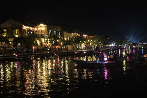 Hoi An por la noche —  Fotos de Stock