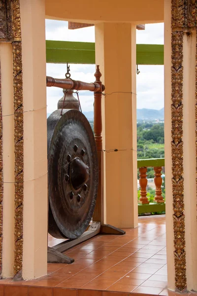 WAT Tham Sua