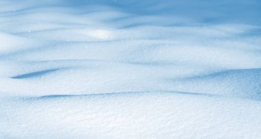 Saf parlak kar snowdrifts ile doğal arka plan