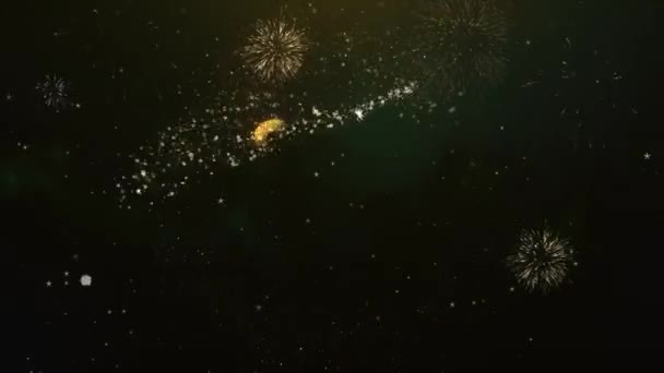 85. Jahrestag Grußwort Text aus Wunderkerzen hellen dunklen Nachthimmel mit buntem Feuerwerk. — Stockvideo