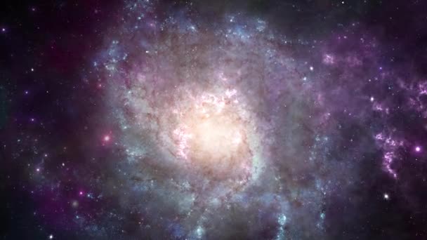 Nebulosa viajante do espaço profundo brilhante com estrelas. — Vídeo de Stock