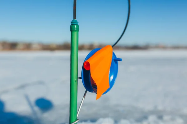 Αλιεία στον πάγο. Χειμερινό ψάρεμα — Φωτογραφία Αρχείου