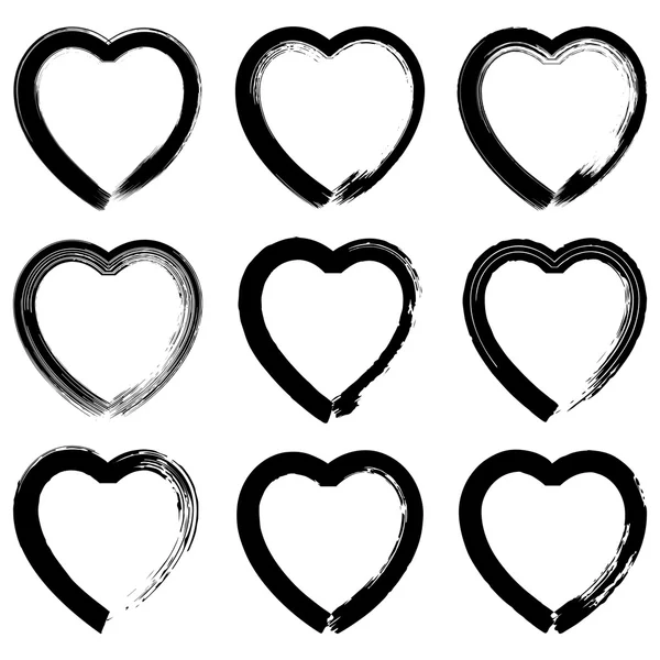 Conjunto de corazones negros dibujados a mano sobre fondo blanco . — Archivo Imágenes Vectoriales