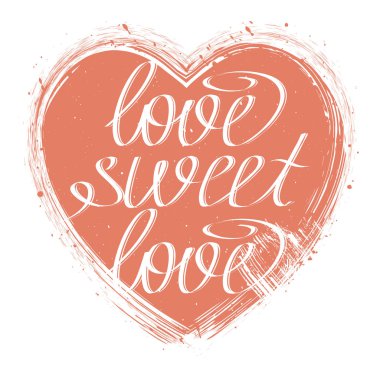 Tatlı aşk kırmızı kalp üzerinde yazı elle çizilmiş