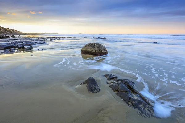 Moeraki Boulders Stones — Stock Photo, Image