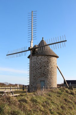 Yel Cleden Cap Sizun içinde