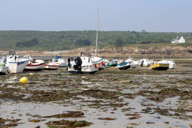 Le Loch harbor in Primelin