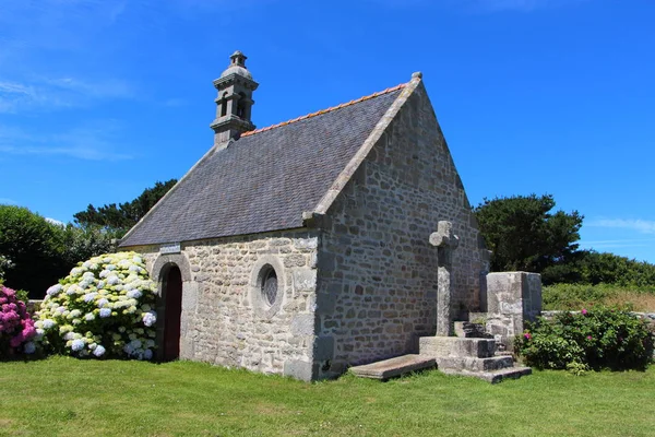 Oratory of Saint Michel chapel in Plouguerneau — Stock Photo, Image