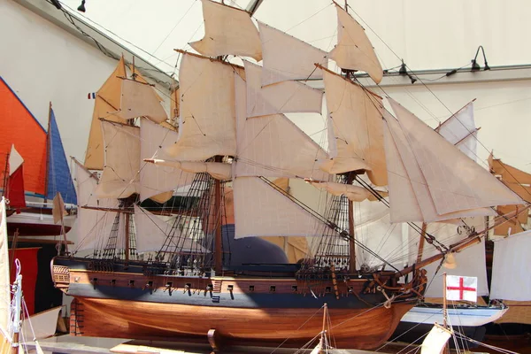 Modelo de um veleiro — Fotografia de Stock