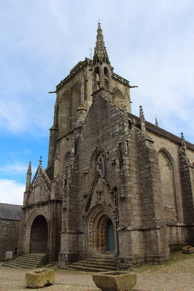 Igreja de Saint Ronan em Locronan — Fotografia de Stock