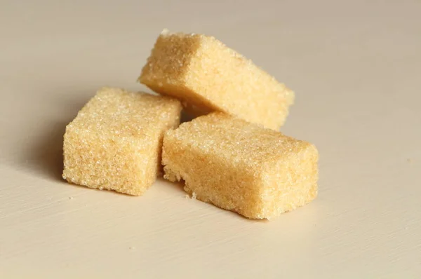 Brown sugar cubes — Stock Photo, Image