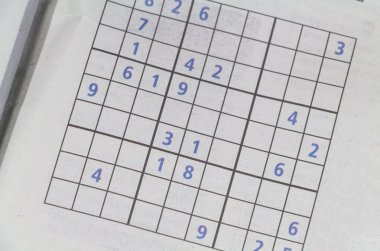 Gazetede sudoku oyunu