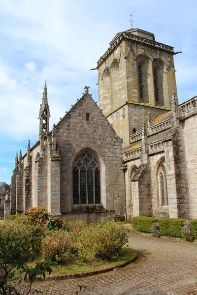 Igreja de Saint Ronan em Locronan — Fotografia de Stock