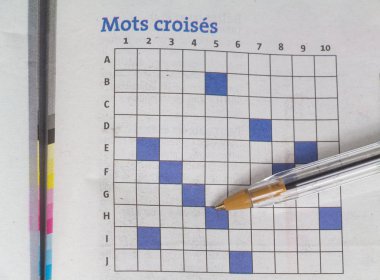 Bir gazetede bulmaca