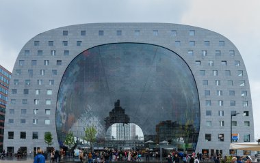 Rotterdam'ın yeni Pazar Hall