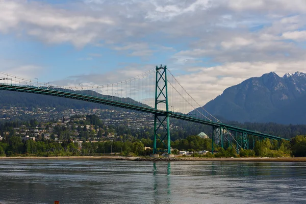 Puente de la puerta de leones — Foto de Stock