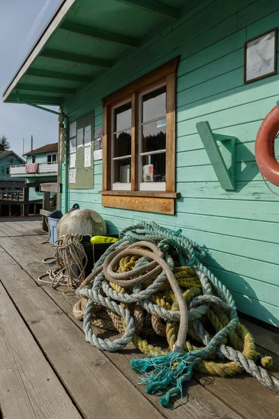 Oude groen gebouw — Stockfoto