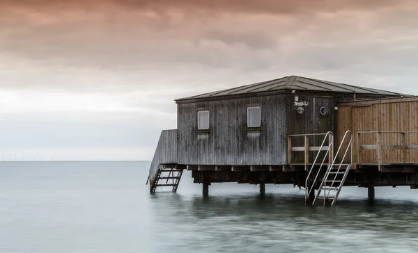 Casa de banho no mar na Dinamarca — Fotografia de Stock