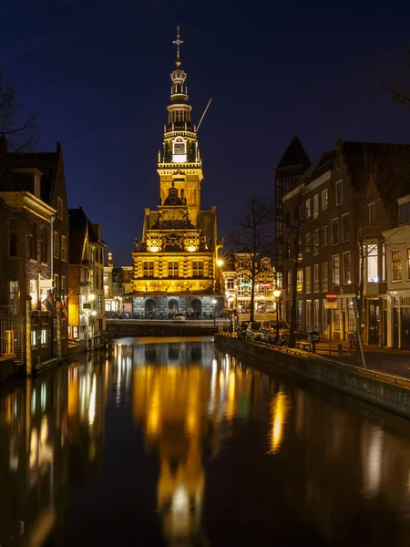 Centro de la ciudad de Alkmaar — Foto de Stock