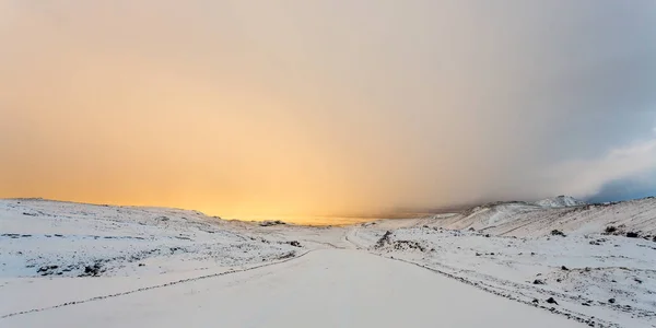 Hermoso paisaje icelandés —  Fotos de Stock