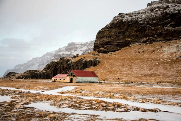 Wunderschöne isländische Landschaft — Stockfoto