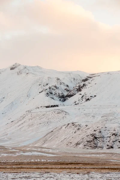 Prachtig ijslands landschap — Stockfoto