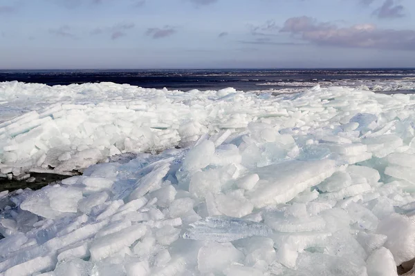 Úszó és lebegő jég — Stock Fotó