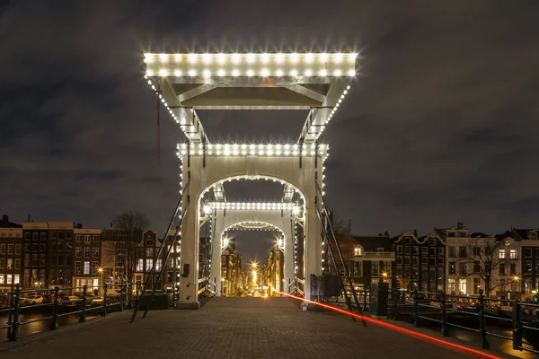 Panoráma slavný kanály Amsterdamu — Stock fotografie