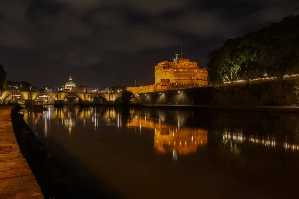 Sant Angelo Kastély Tiberis Folyó Róma Olaszország Éjszaka — Stock Fotó