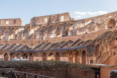 Roma, İtalya 'daki antik Kolezyum