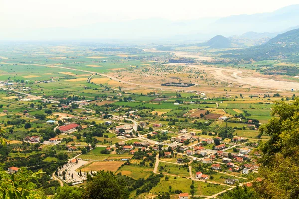Pindos dağlardan ülkeye görüntülemek