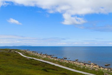 Bolşoy Zayatsky ada görünümüne beyaz deniz.