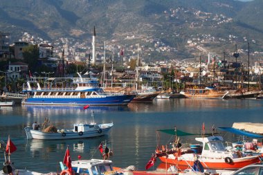 Alanya eski liman görünümünü.