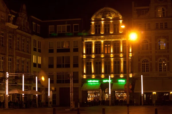 Natt i Leuvens historiska. — Stockfoto