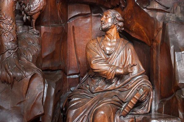 Drewniane rzeźby w Saint Peter's Church w Leuven — Zdjęcie stockowe