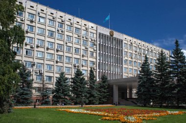Akimat (yürütme gücü Merkezi) Kuzey Kazakistan bölgenin idari bina. 