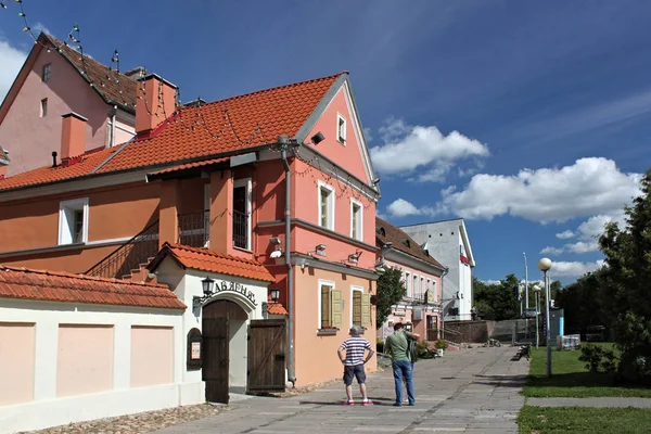 Die alten Gebäude auf dem Dreifaltigkeitsberg. — Stockfoto