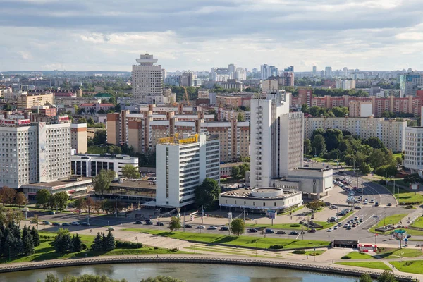 Вид с воздуха на юго-западную часть Минска — стоковое фото