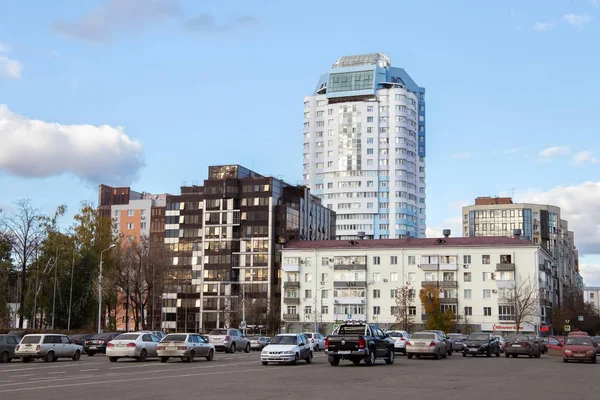 Modern binalarda Merkezi Samara (eski Kuybyshev). 