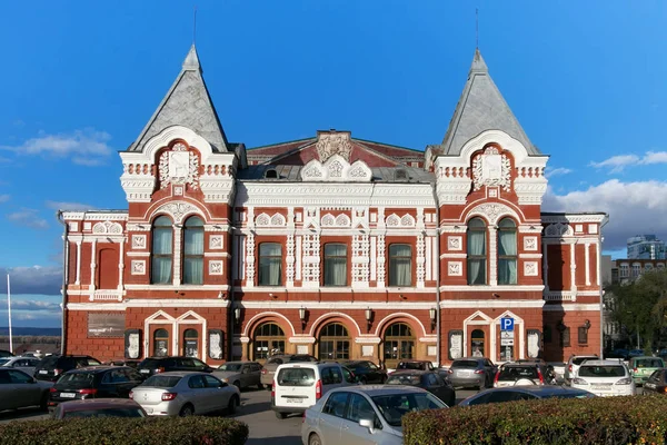 Samara akademik činoherní divadlo, pojmenované po M. Gorkij. — Stock fotografie