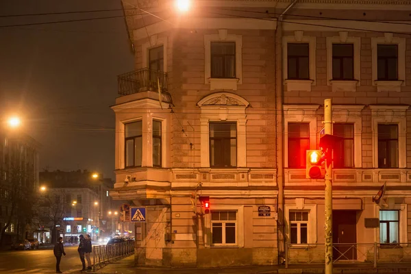 Winstgevende huis op Vvedenska St. Built in 1879 door L. Shperer. — Stockfoto