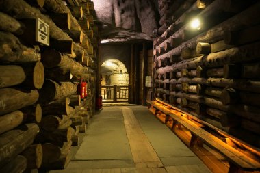 Wieliczka tuz madeni koridorda. 