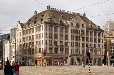  Madame Amsterdam Tussauds balmumu müzesine görüntülemek. 