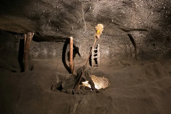 Minero maniquí en la mina de sal de Wieliczka . — Foto de Stock