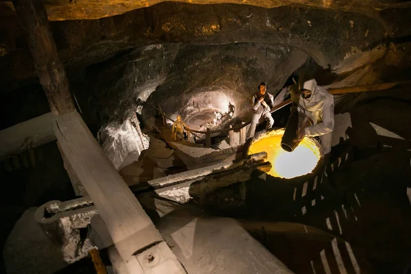 Dummy mijnwerker in de Wieliczka zoutmijn. — Stockfoto