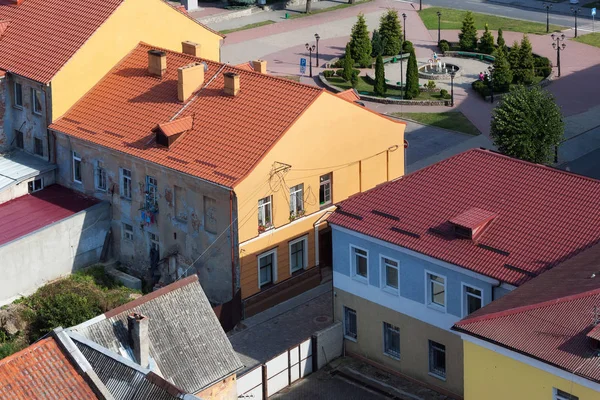 Aeral view of the old historic buildings in center of Pravdinsk, Kaliningrad Oblast, Russia. — Stock Photo, Image