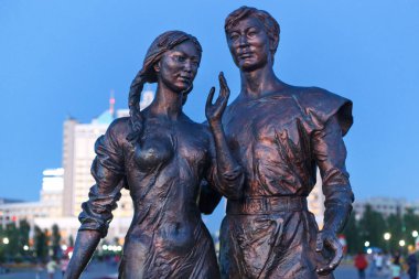 Gece Astana 'nın merkezinde 